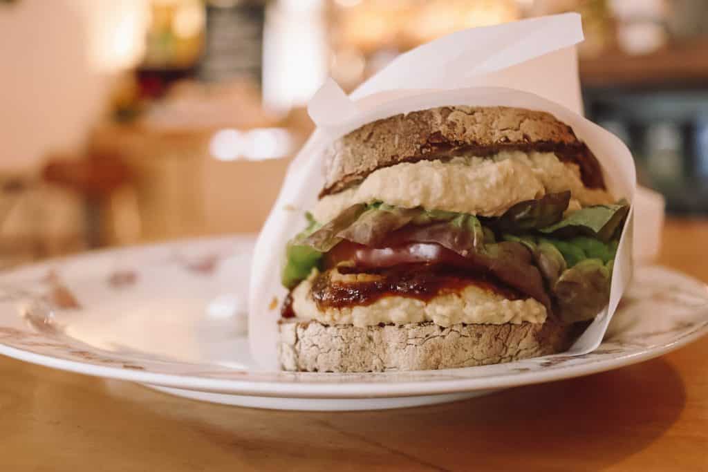 Bestes Frühstück in Bergen - Kaffe Solros - Norwegen Foodie Tipps
