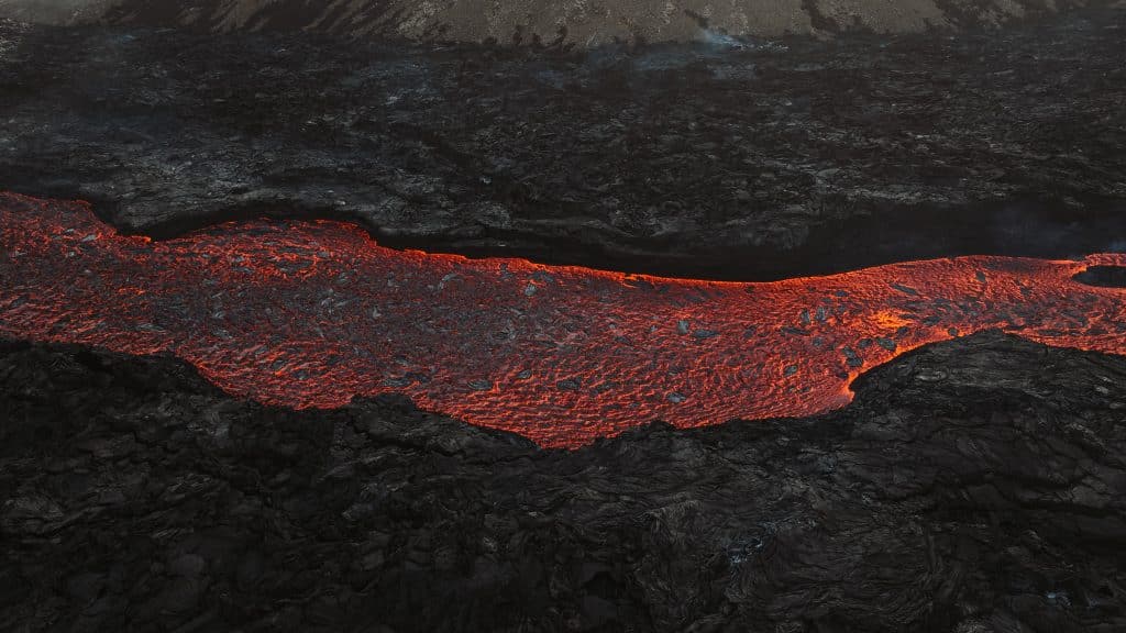 Island aktiven Vulkan besuchen 2023 Erfahrungsbericht - wie sicher ist es?